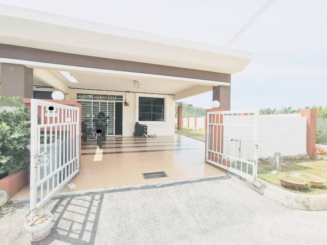 Seremban Taman Nusa Intan Corner Lot Teres - photo 3