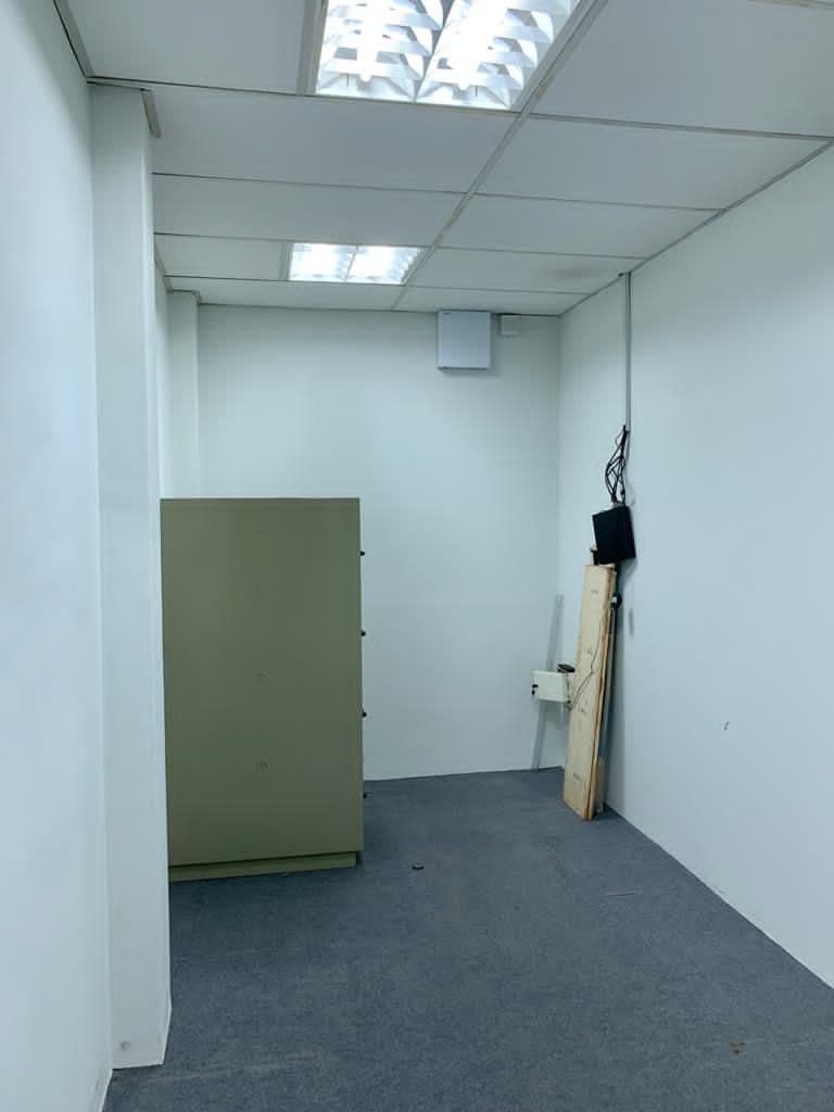 Shop Office Mont Kiara, Kuala Lumpur - photo 3