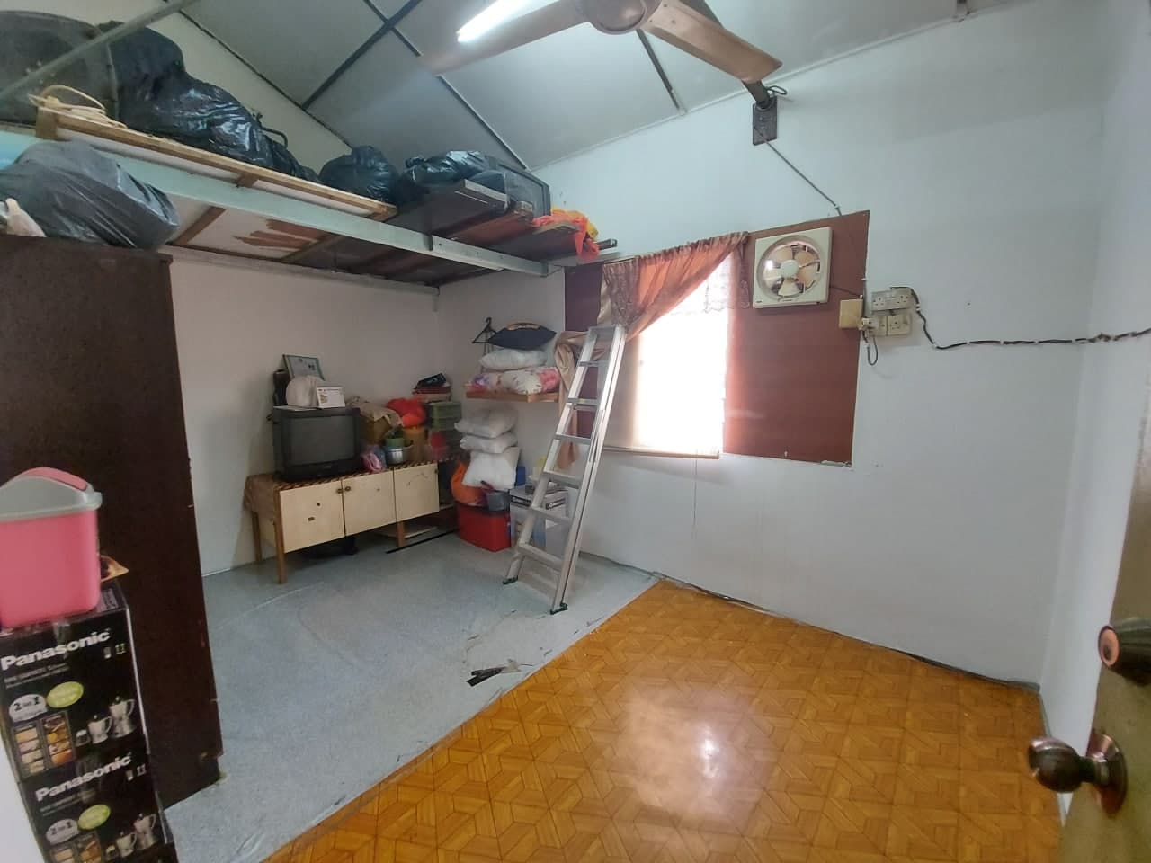 2 storey Terraced Cheras Indah, Kuala Lumpur - photo 3