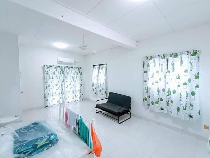 Taman Anggerik Emas, Kajang - photo 7