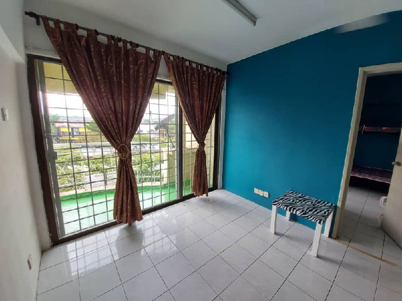 Pangsapuri Perdana Blok 1 Sek 13 Shah Alam - photo 2