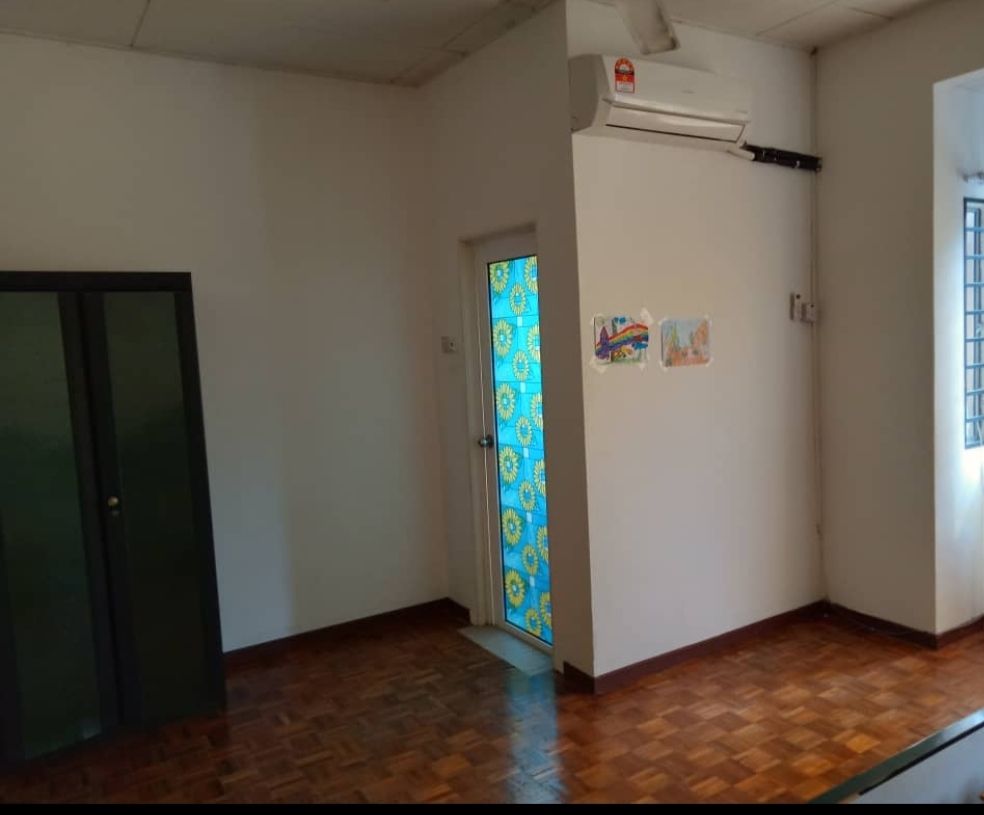 Open Facing Double Storey PUJ 2 Puncak Jalil - photo 2