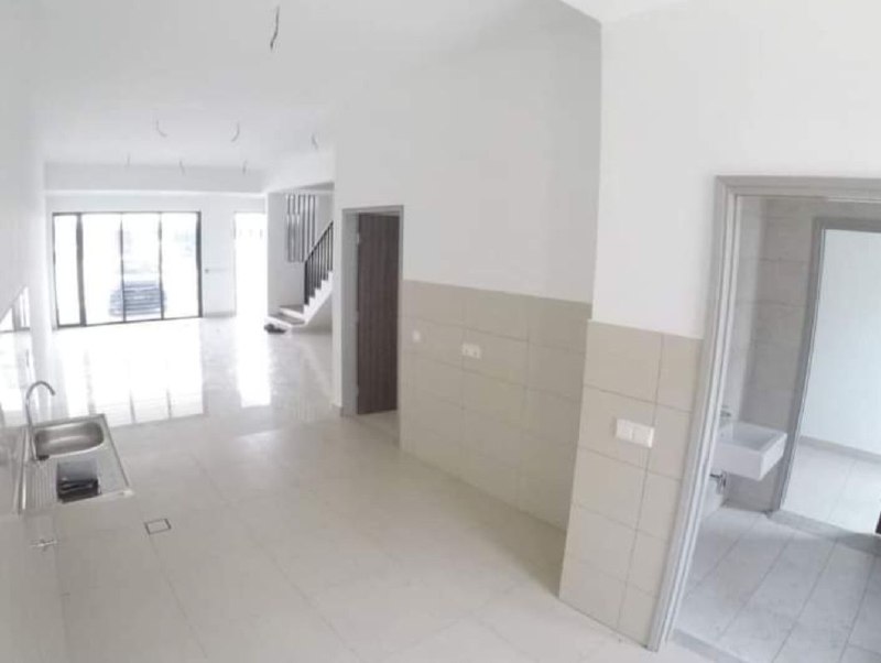 Double Storey Elmina Green 1, Elmina West FREEHOLD