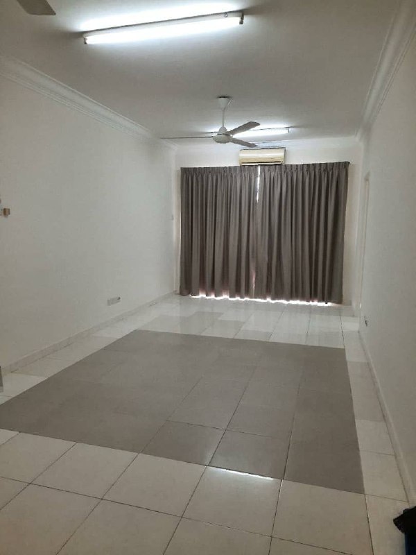FREEHOLD AND FULL RENO Plantinum Hill PV6