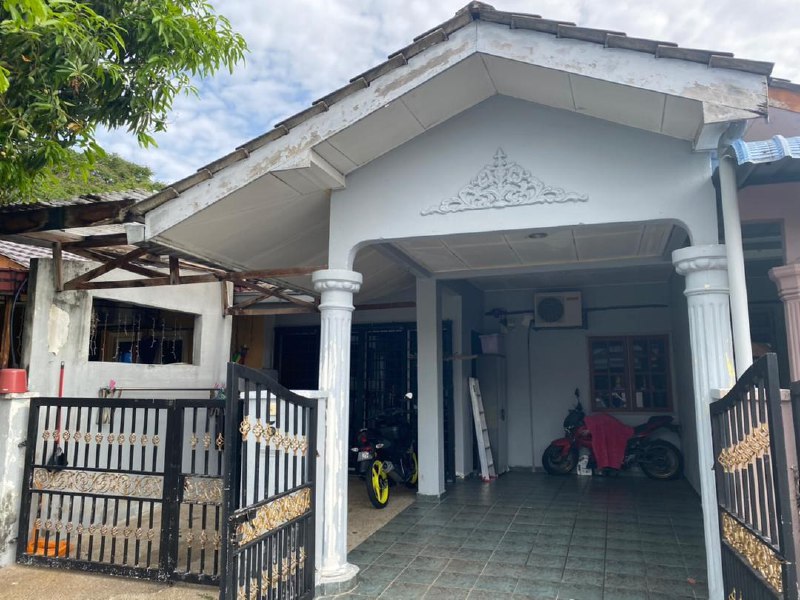 MURAH HARGA TURUN  FULLY RENO Taman Puchong Indah