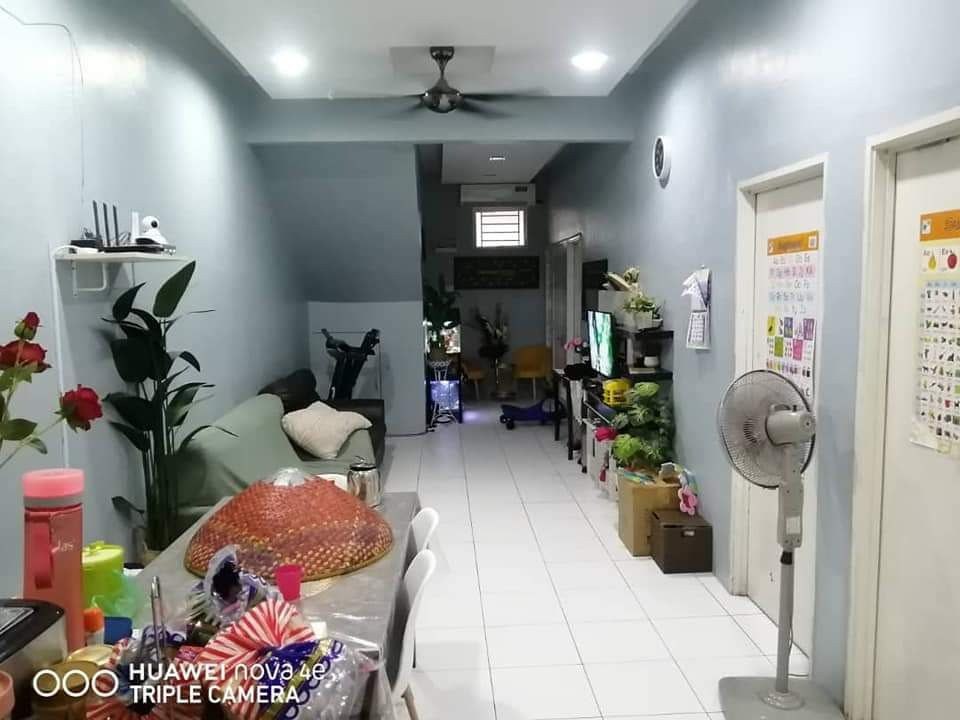 FULLY RENO GROUND FLOOR Townhouse Pearl Villa - photo 4