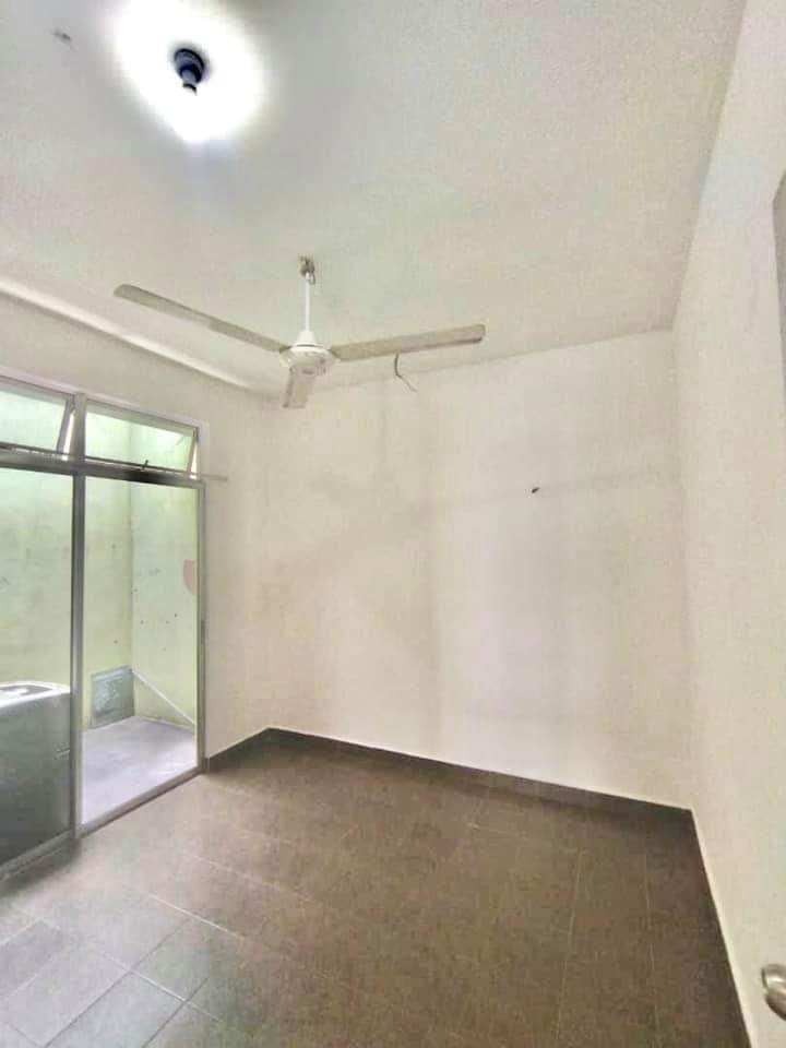 BARU dan RENO Single Storey Semi D Taman Riveria - photo 4