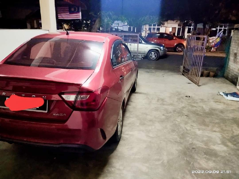 dijual rumah teres Setingkat Balok Makmur  - photo 3