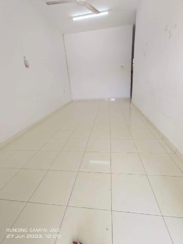 teres setingkat banggol indah kemaman (sebelah surau) - photo 3