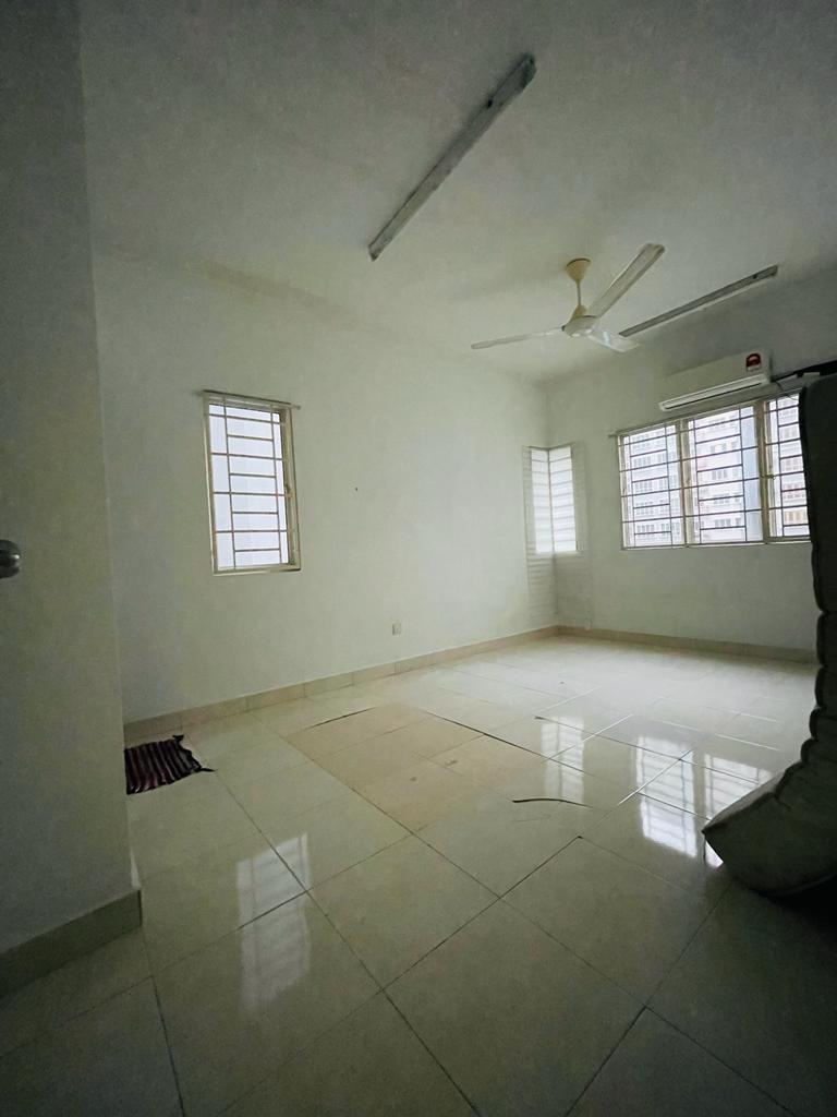 Banjaria Court Taman Samudera, Batu Caves - photo 2