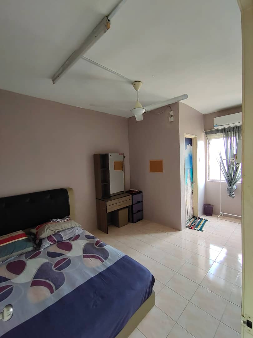 Desaminium Rimba Apartment, Seri Kembangan - photo 2