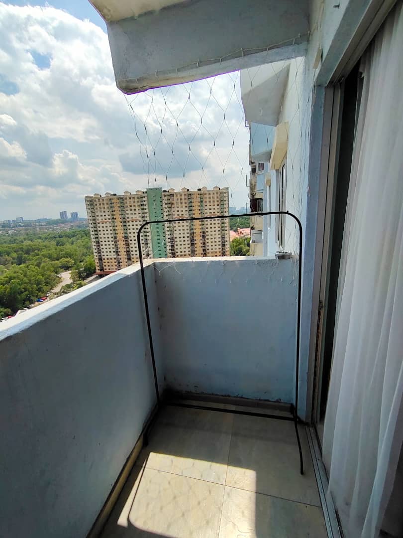 Desaminium Rimba Apartment, Seri Kembangan - photo 3