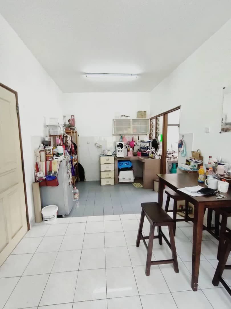 Sri Kesidang Apartment, Puchong - photo 4