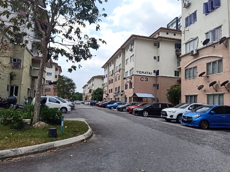 APARTMENT TERATAI,TAMAN SUTERA KAJANG