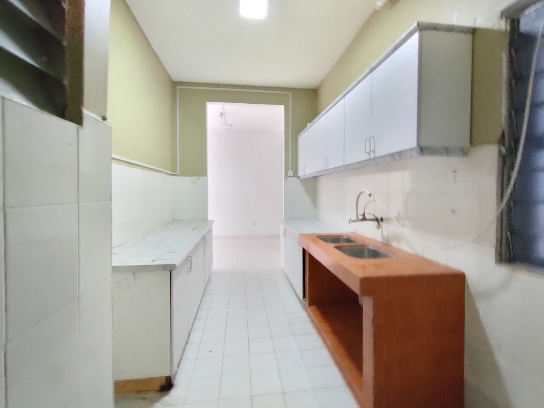 APARTMENT SERI MEWAH BLOK B TAMAN SERIMEWAH,KAJANG - photo 3