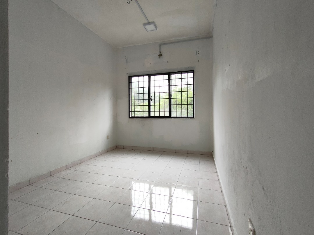 APARTMENT SERI MEWAH BLOK B TAMAN SERIMEWAH,KAJANG - photo 7