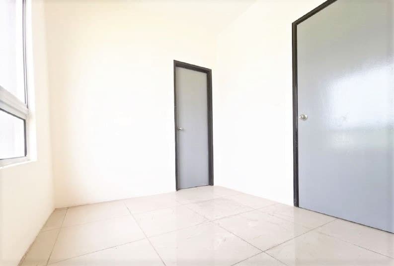 Double Storey House Irama Perdana Puncak Alam - photo 4