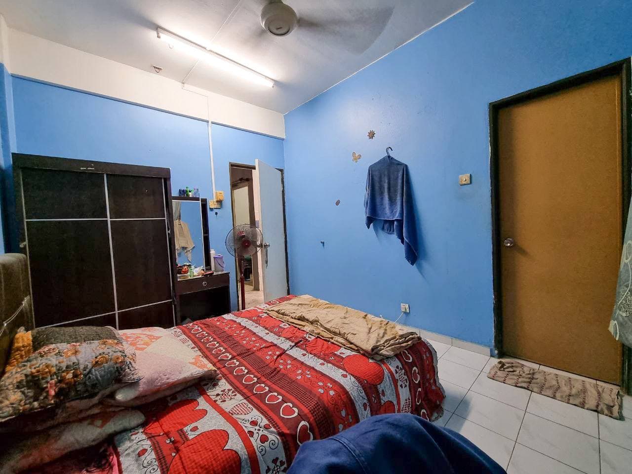 Apartment Seri Mawar Bandar Seri Putra Kajang - photo 4