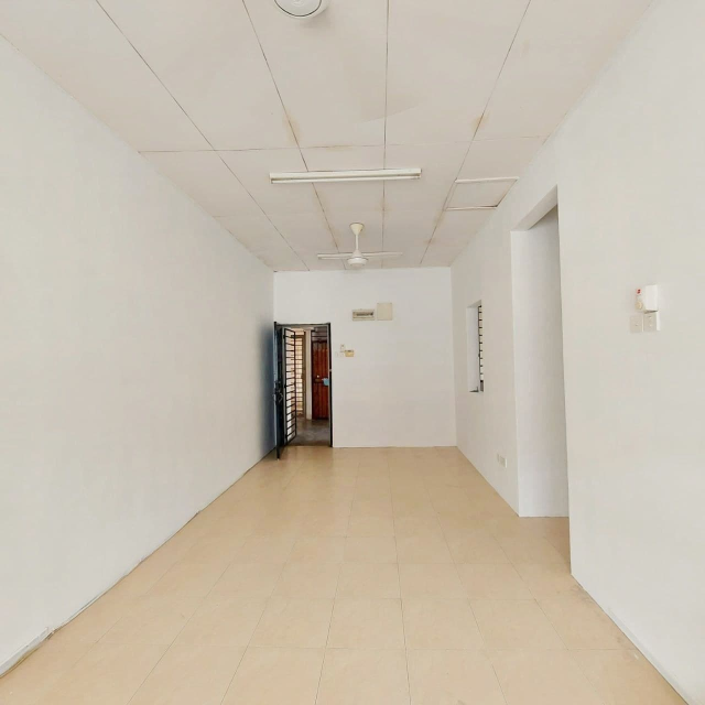Apartment Laman Suria Kajang Utama - photo 2