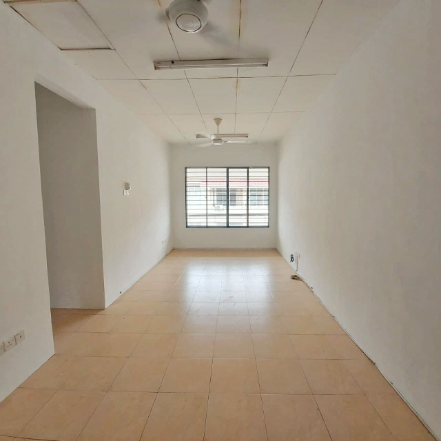 Apartment Laman Suria Kajang Utama - photo 3