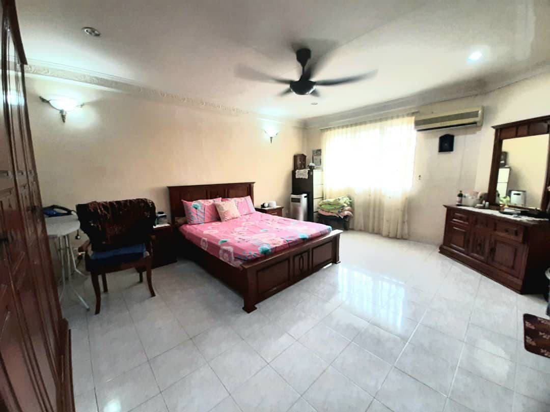 Double Storey Taman Seri Taming Cheras - photo 4