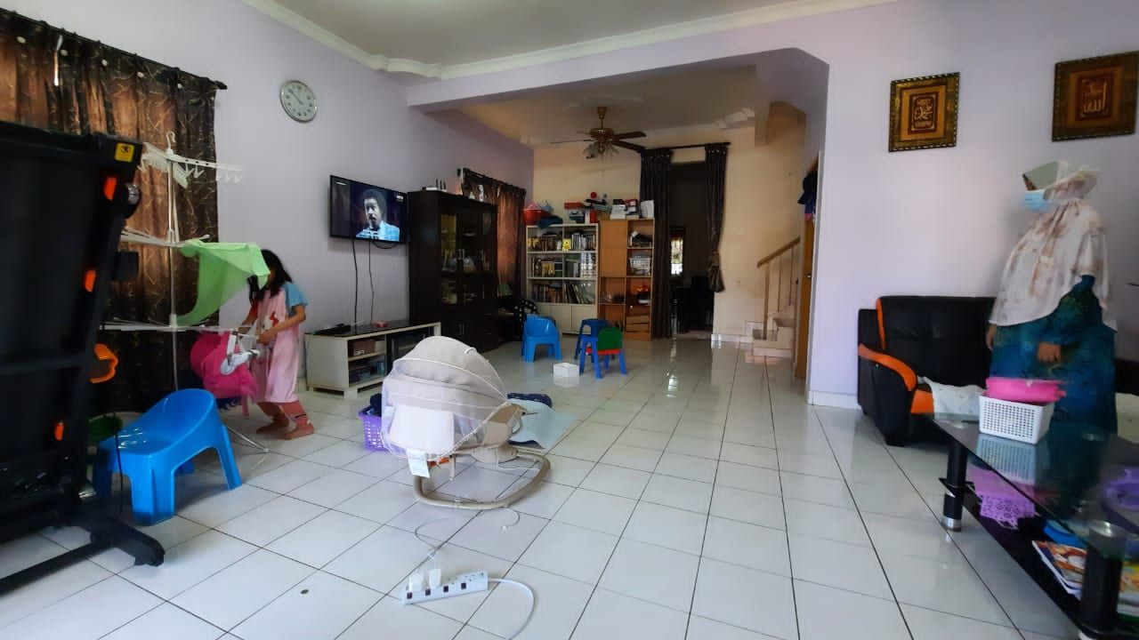 Double Storey Seksyen 8 Bandar Baru Bangi END  LOT - photo 7