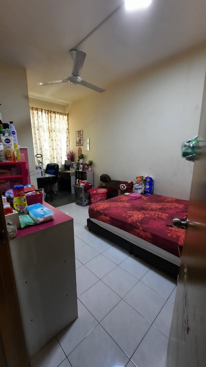 Double Storey Seksyen 8 Bandar Baru Bangi END  LOT - photo 8