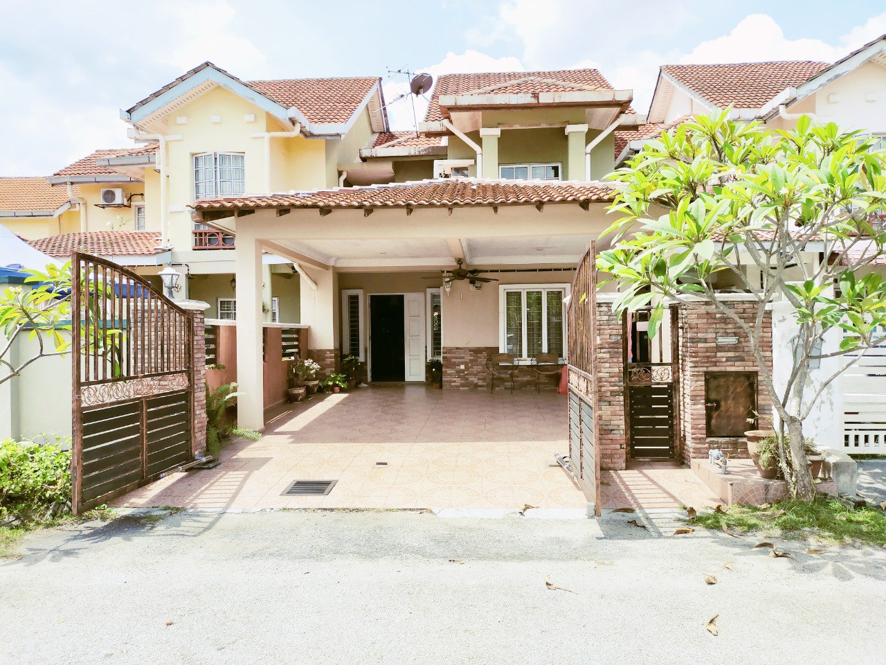 DOUBLE STOREY LINK HOUSE  SEKSYEN 7, BANGI