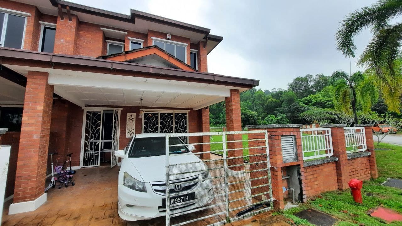 2 Storey Terrace Taman Alam Budiman Seksyen U10