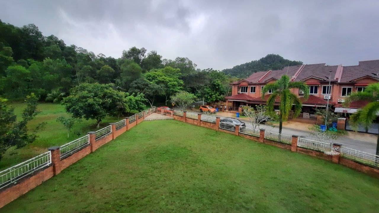2 Storey Terrace Taman Alam Budiman Seksyen U10 - photo 3