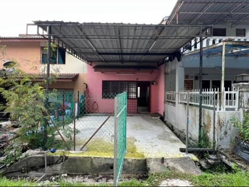 Double Storey Taman Matang Jaya Sungai Buloh Facin - photo 1