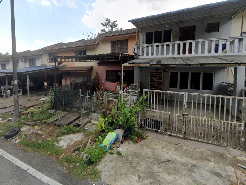 Double Storey Taman Matang Jaya Sungai Buloh Facin - photo 2