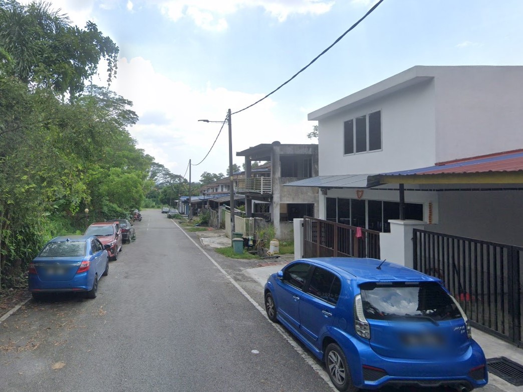 Double Storey Taman Matang Jaya Sungai Buloh Facin - photo 3