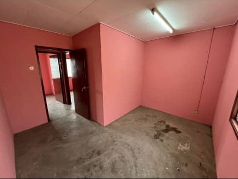 Double Storey Taman Matang Jaya Sungai Buloh Facin - photo 6
