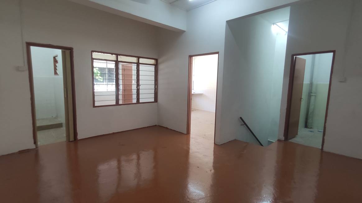 Shoplot, Bandar Sultan Sulaiman, Port Klang sebela - photo 4