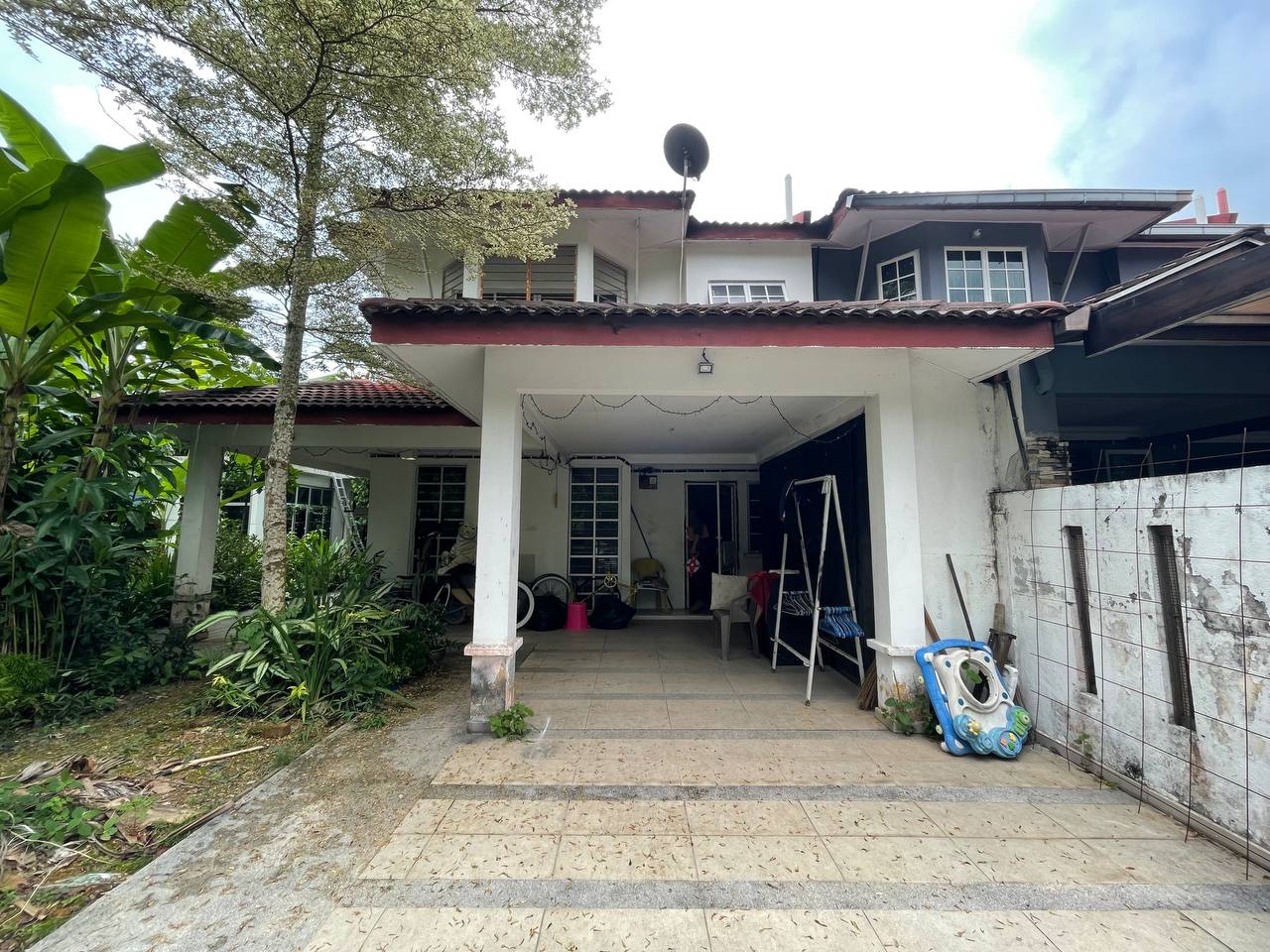 RENOVATED CORNER LOT Double Storey  SP10 Saujana - photo 1