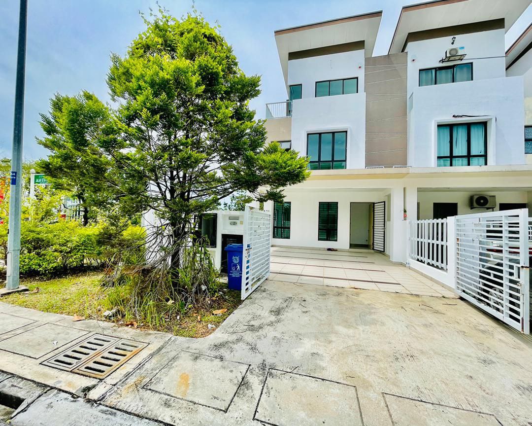 2 STOREY CRISTA SETIA UTAMA 2 SETIA ALAM SHAH AL
