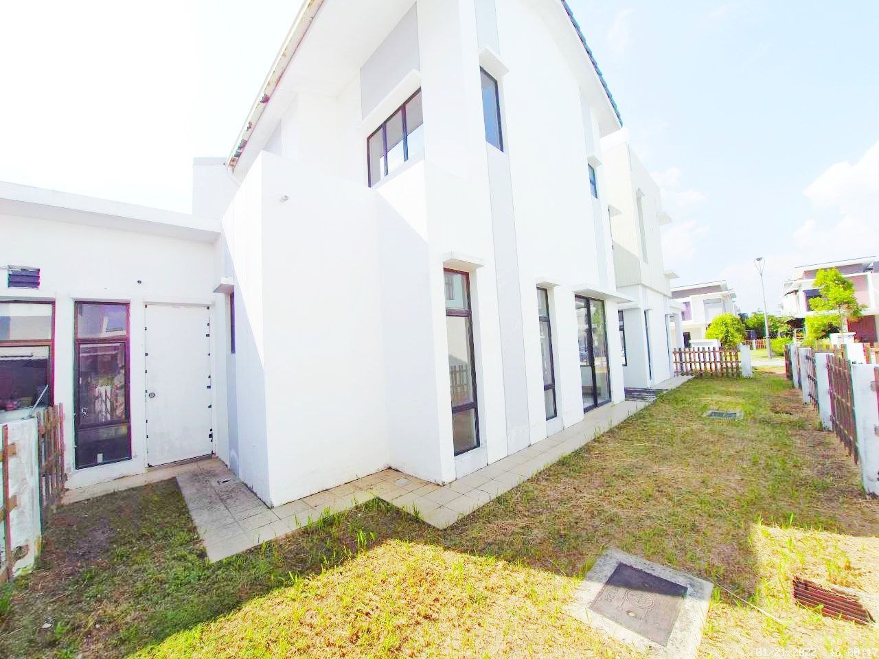 DOUBLE STOREY SEMI-D CLUSTER LUZENTO SETIA ECOHILL - photo 3