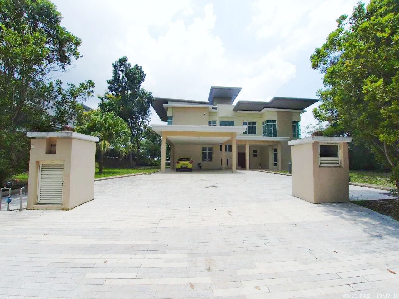 DOUBLE STOREY BUNGALOW DIAMOND HILL IOI RESORT CI