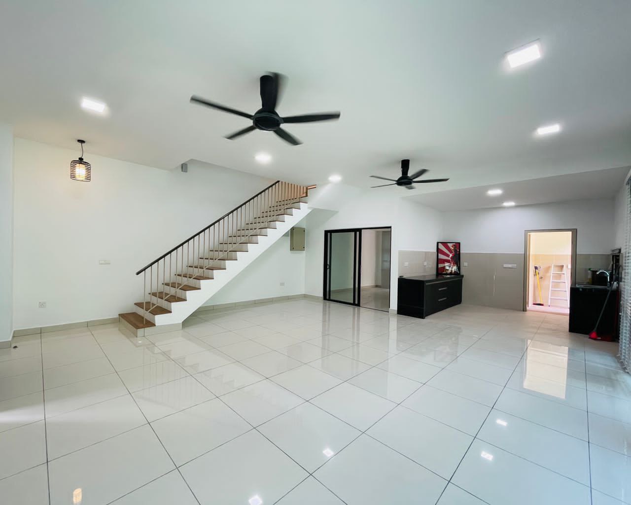 DOUBLE STOREY ELMINA VALLEY 3 ELMINA WEST SHAH AL - photo 3
