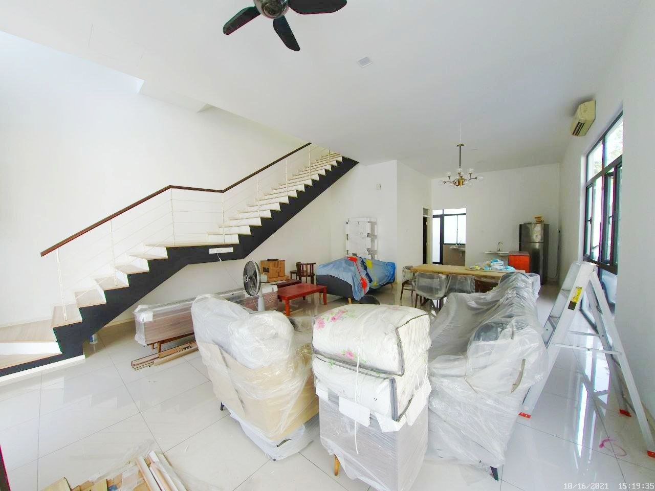 END LOT 3 STOREY EDEN JALIL TAMAN SERDANG HEIGHTS - photo 4