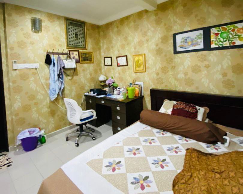 CORNER LOT FULLY RENOVATED DOUBLE STOREY SEKSYEN 7 - photo 8