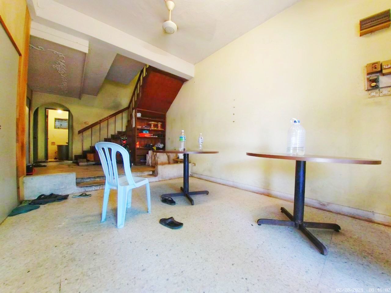 END LOT EXTENDED KITCHEN DOUBLE STOREY SS15 SUBANG - photo 3