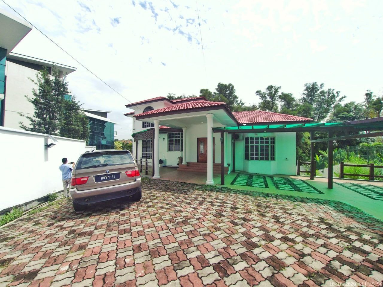 3 STOREY BUNGALOW PUTRA HILLS BUKIT RAHMAN PUTRA - photo 1