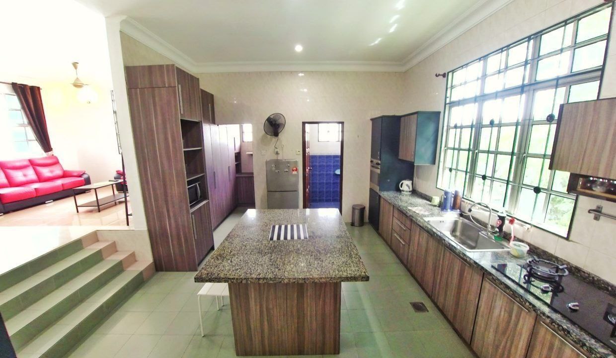 3 STOREY BUNGALOW PUTRA HILLS BUKIT RAHMAN PUTRA - photo 7