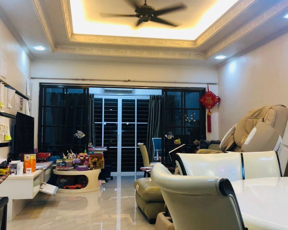 GROUND UNIT PARTIALLY FURNISHED TOWNHOUSE COUNTRY - photo 3