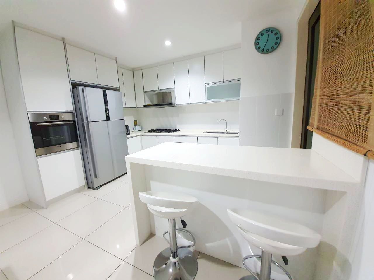 FACING KLCC CORNER UNIT SETIA SKY RESIDENCES JALAN - photo 6