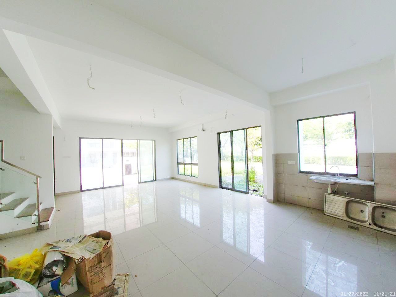 CORNER LOT 3 STOREY LAKE POINT RESIDENCE PHASE 1 C - photo 6
