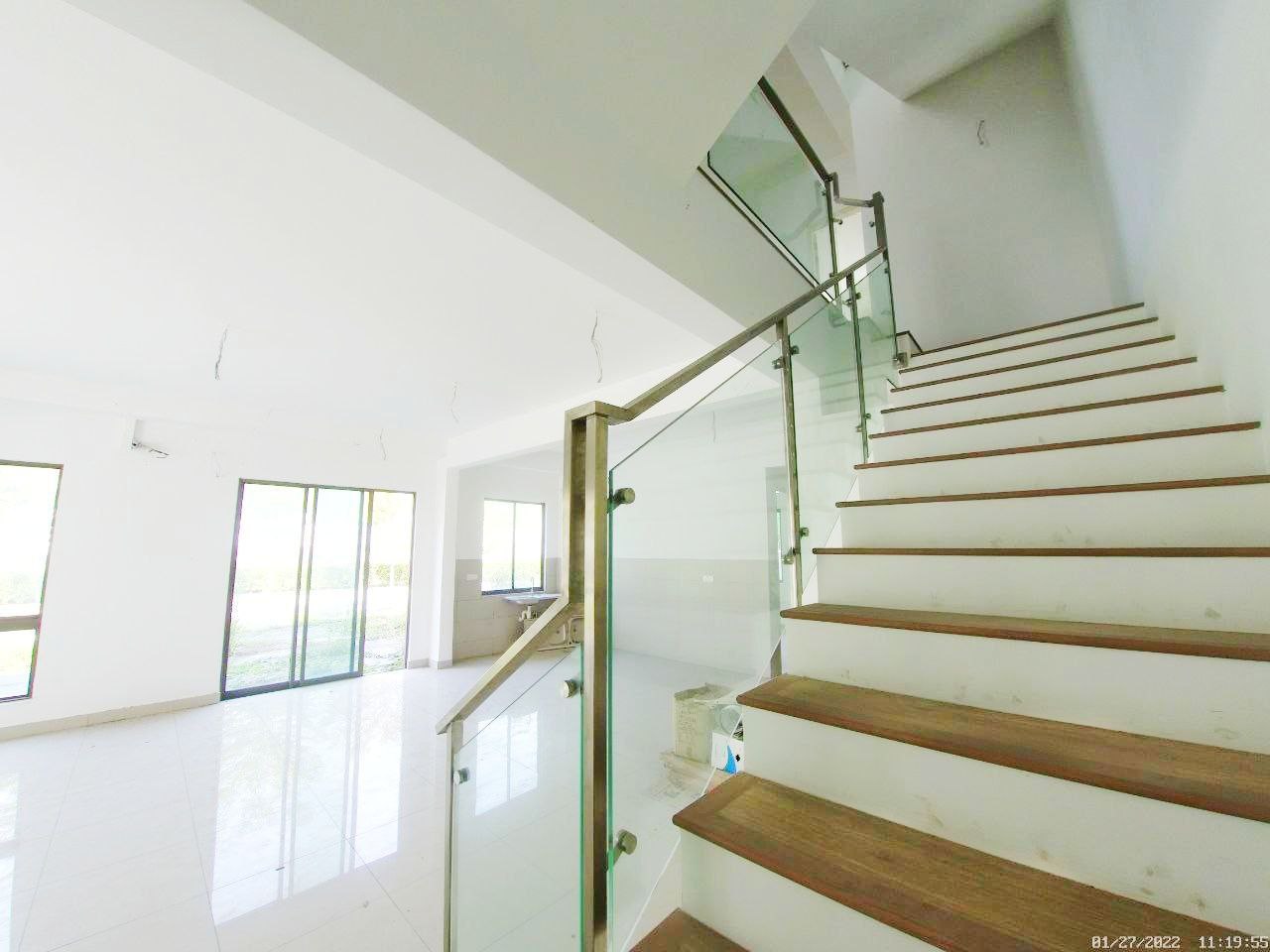 CORNER LOT 3 STOREY LAKE POINT RESIDENCE PHASE 1 C - photo 10