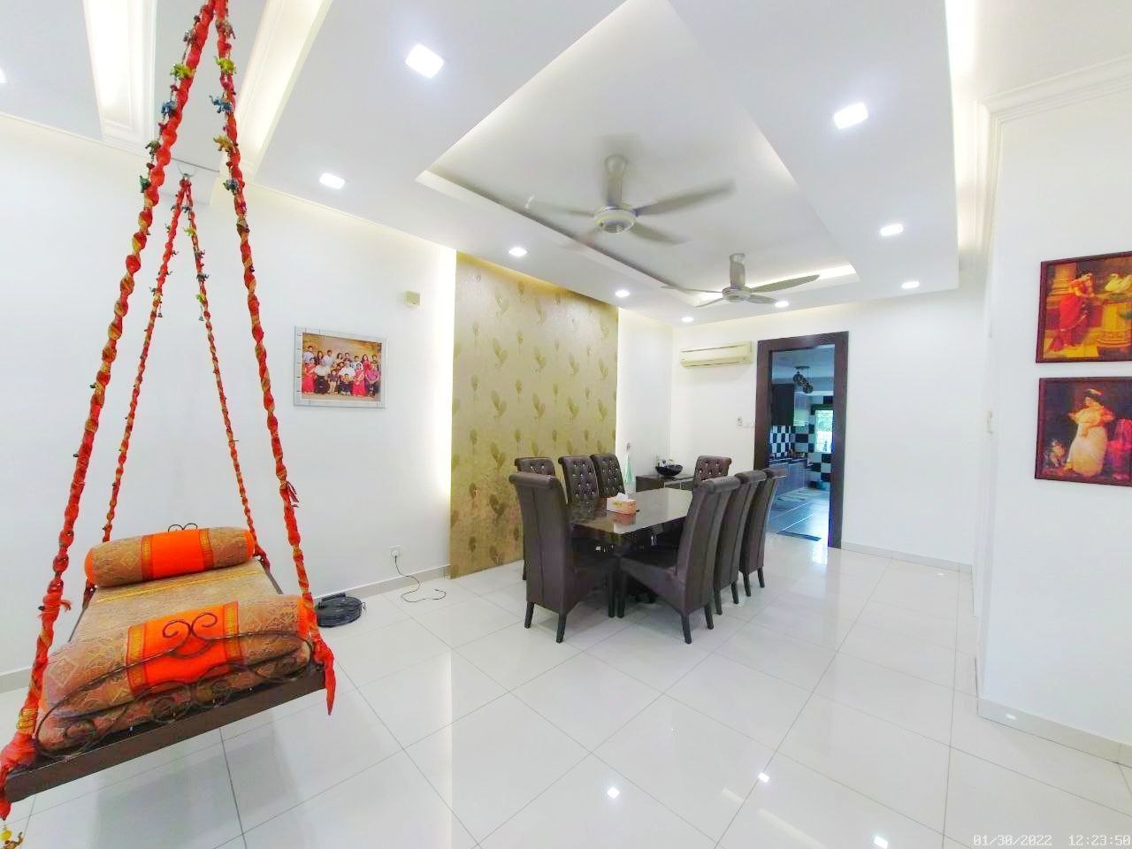 RENOVATED PARTIALLY FURNISHED 2 5 STOREY SUPERLINK - photo 8